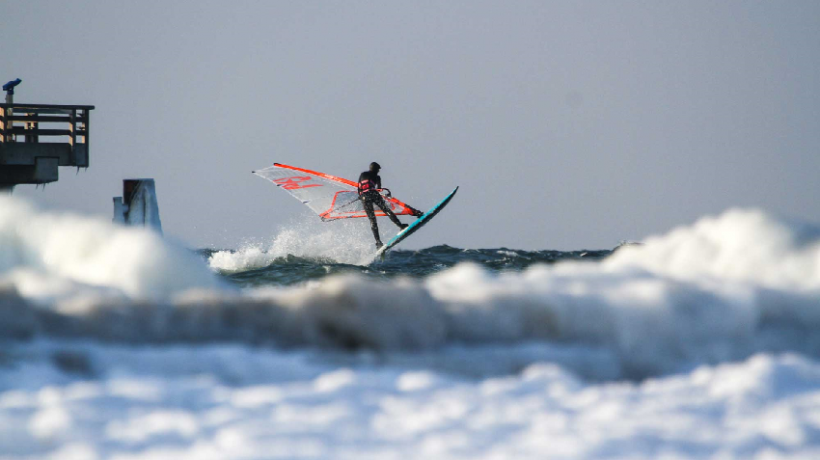 Windsurfing: 7 important tips before taking to the water