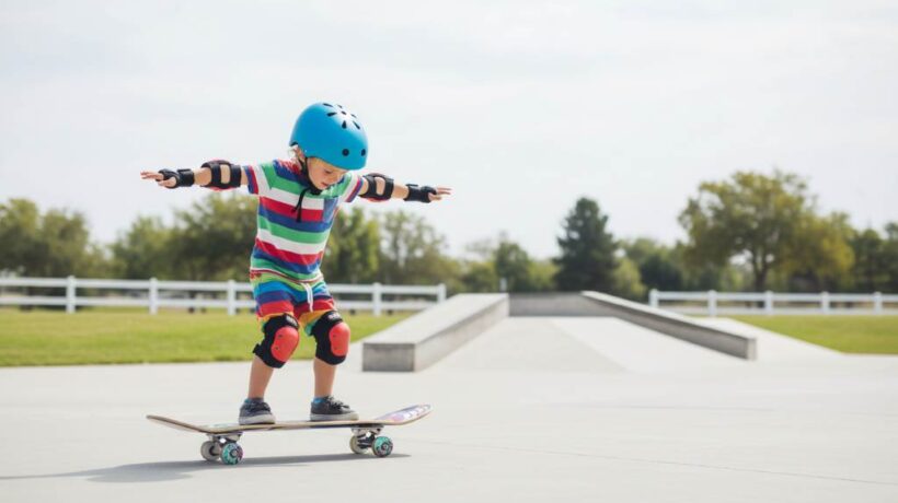 How to Choose a Safe Beginner Skateboard for Kids